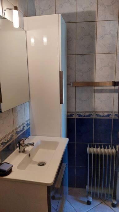 Maisonnette Chaleureuse De 35M2 Miremont  Kültér fotó